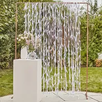 Závesná dekorácia stuha biele lístky